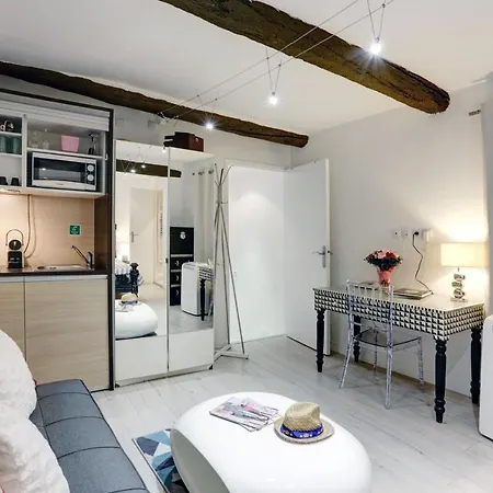 Le Saint Joseph - Old Tow, 2 Appartments In 1 아파트